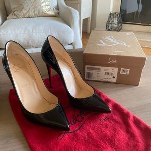 Louboutin’s “So Kate” pumps in black patent leather! Barely worn (6xs max)